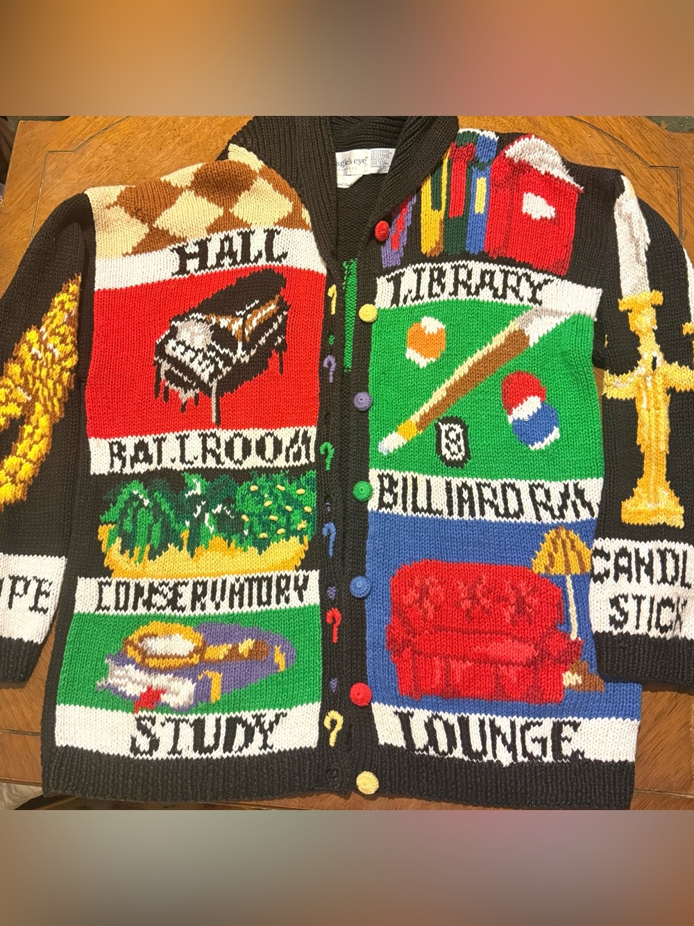 Vintage 90’s Eagle’s Eye Clue Hand Knit Cardigan Sweater Oversized Womens Small